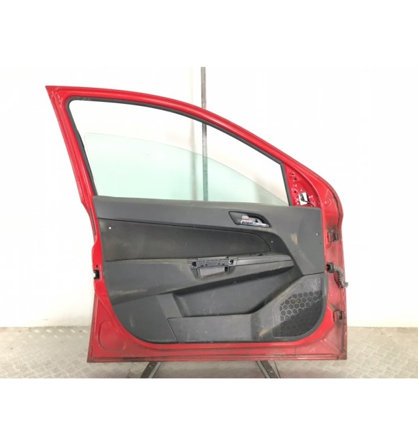Дверь передняя левая бу для Opel Astra H 1.4 i,  2004 г.