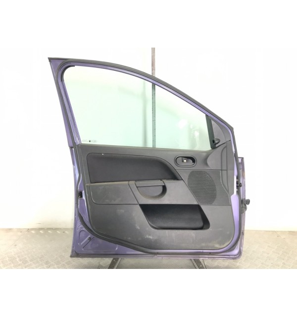 Дверь передняя левая бу для Ford Fiesta 5 1.3 i,  2006 г.