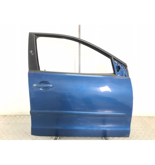 Дверь передняя правая бу для Volkswagen Polo 4 1.2 i,  2008 г.
