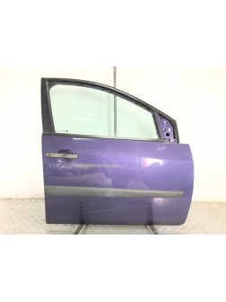 Дверь передняя правая бу для Ford Fiesta 5 1.3 i, 2006 г.