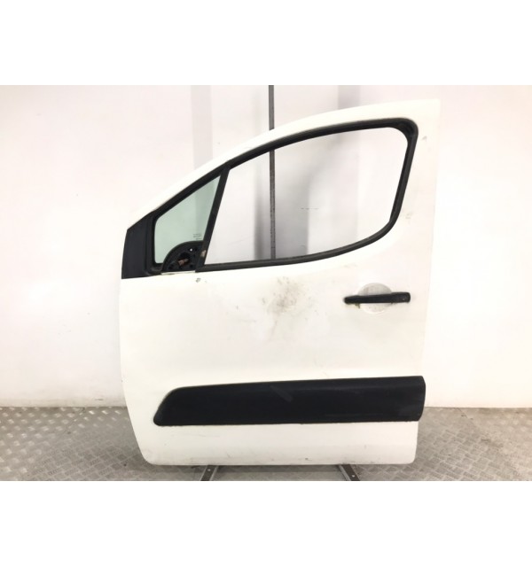 Дверь передняя левая бу для Peugeot Partner 2 1.6 HDi,  2012 г.
