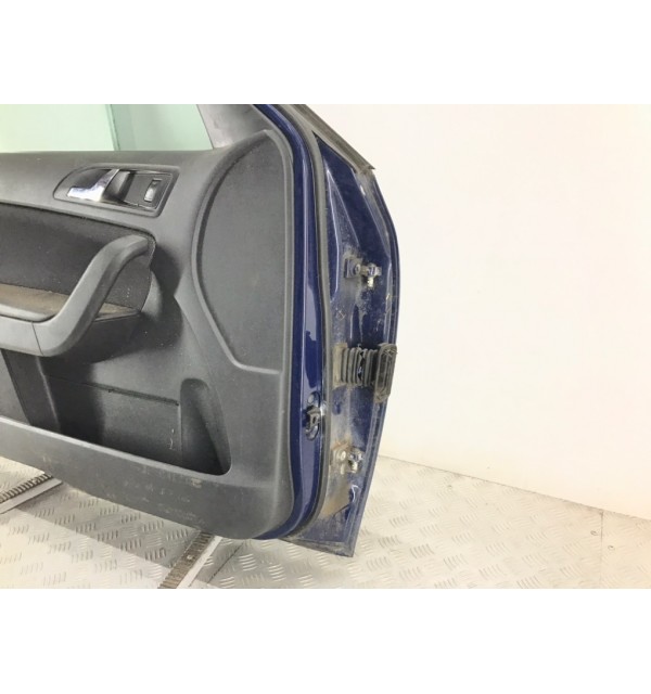 Дверь передняя левая бу для Skoda Yeti  1.6 TDi,  2011 г.