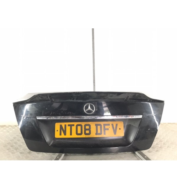 Крышка багажника бу для Mercedes C W204 1.8 i,  2008 г.