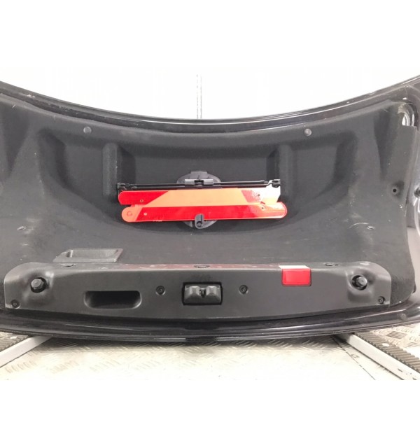 Крышка багажника бу для Mercedes C W204 1.8 i,  2008 г.