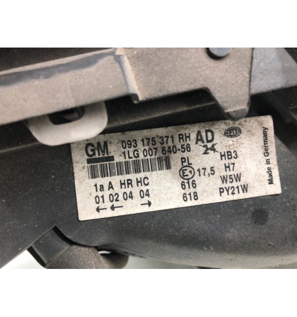 Фара правая бу для Opel Astra G 1.6 i,  2003 г.