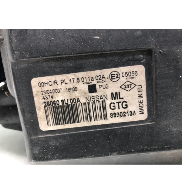 Фара левая бу для Nissan Note E11 1.5 DCi,  2007 г.
