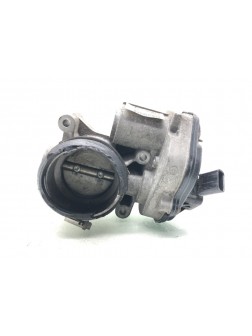 Заслонка дроссельная бу для Ford Focus 2 1.8 i,  2008 г.