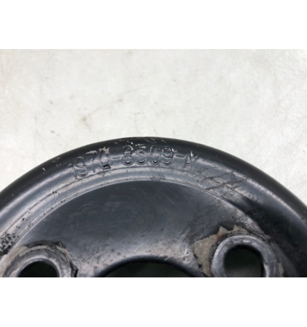 Шкив помпы бу для Ford Focus 2 1.8 i,  2008 г.