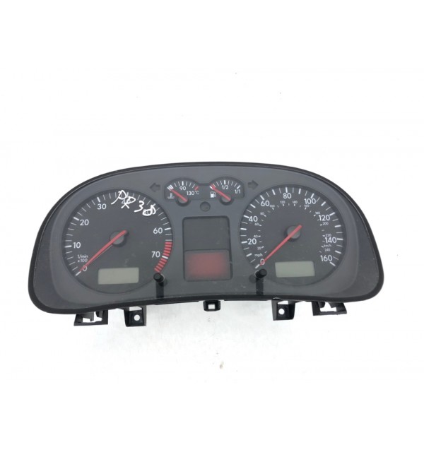 Щиток приборов (приборная панель) бу для Volkswagen Golf 4 1.6 i,  2002 г.