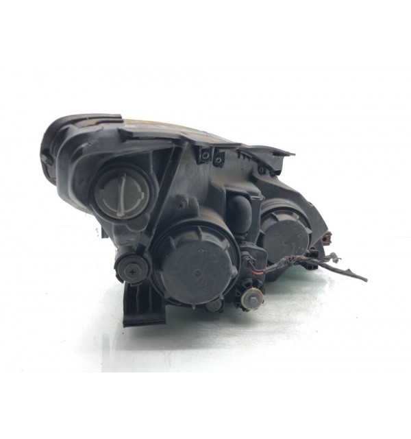 Фара левая бу для Hyundai i30  1.4 i,  2010 г.