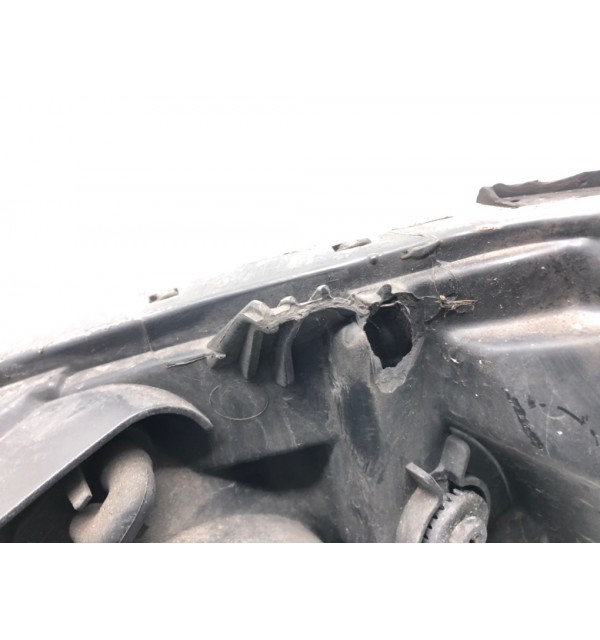 Фара правая бу для Hyundai Getz  1.3 i,  2004 г.