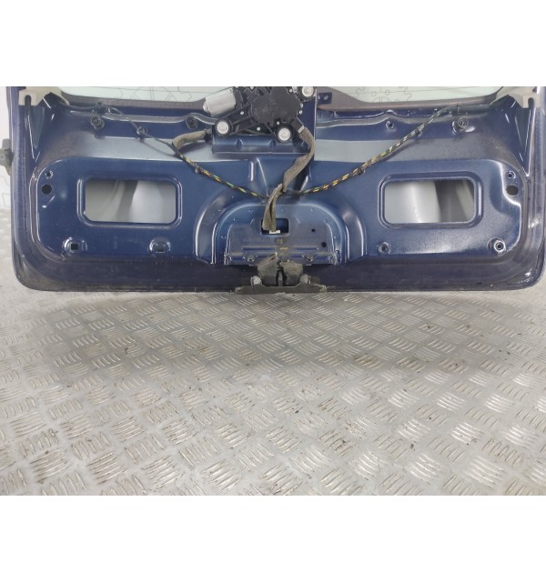 Крышка багажника бу для Volvo V50  2.0 TD,  2005 г. бу контрактные купить в Спб