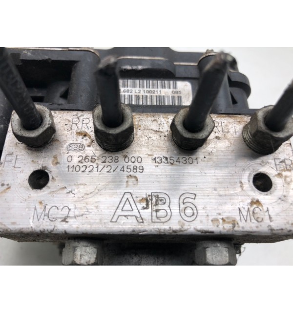 Блок ABS бу для Opel Meriva B 1.7 CDTi,  2011 г.