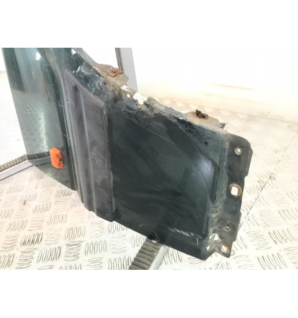 Крыло переднее правое бу для Land Rover Range Rover 2 4.6 i,  1998 г.