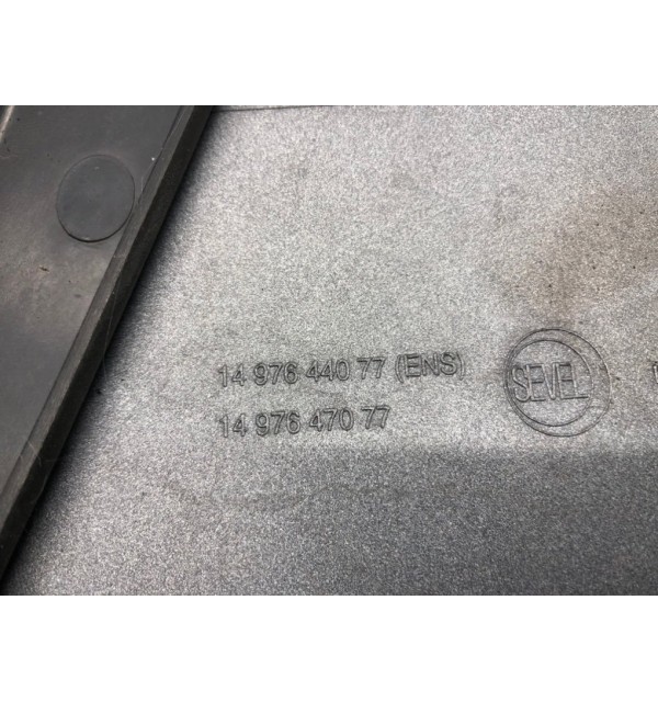Решетка радиатора бу для Peugeot Expert  2.0 HDi,  2011 г.