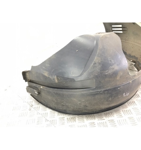 Защита арок передняя правая (подкрылок) бу для Ford Fiesta 5 1.4 i,  2005 г.