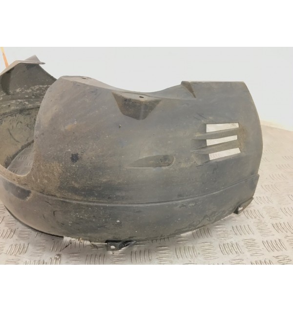 Защита арок передняя правая (подкрылок) бу для Ford Fiesta 5 1.4 i,  2005 г.