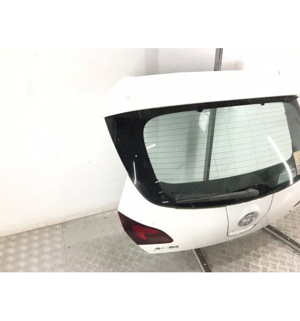 Крышка багажника бу для Opel Astra J 1.6 i,  2011 г.