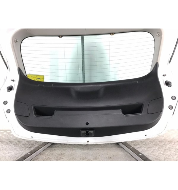 Крышка багажника бу для Opel Astra J 1.6 i,  2011 г.