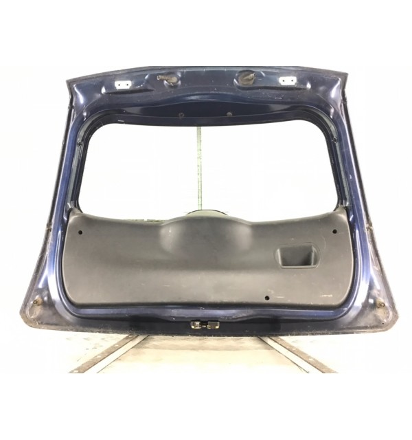 Крышка багажника бу для Ford Fiesta 5 1.4 i,  2005 г.