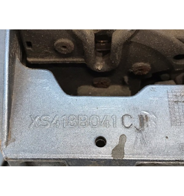 Панель передняя (телевизор) бу для Ford Focus 1 1.8 TDDi,  2001 г.