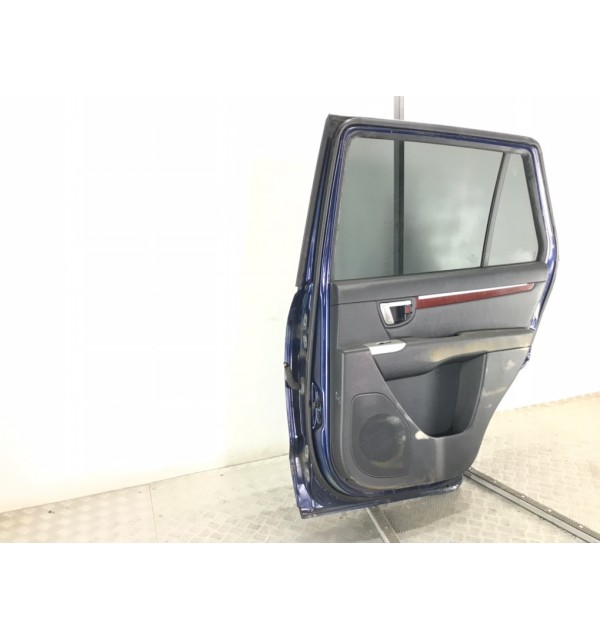 Дверь задняя правая бу для Hyundai Santa Fe 2 2.2 CRDi,  2006 г.