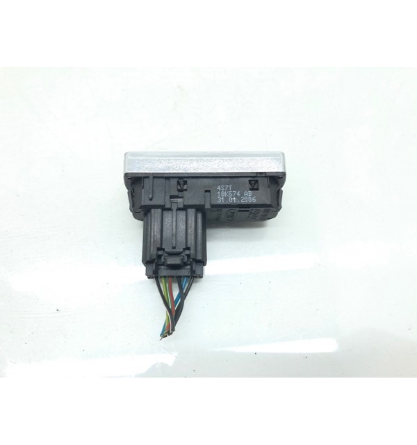 Кнопка подогрева заднего стекла бу для Ford Mondeo 3 2.0 TDCi,  2006 г.