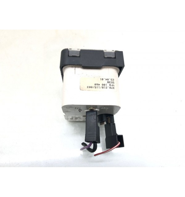 Часы бу для Land Rover Range Rover 2 4.6 i,  2002 г.