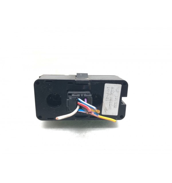 Кнопка переключения режимов подвески бу для Land Rover Range Rover 2 4.6 i,  2002 г.