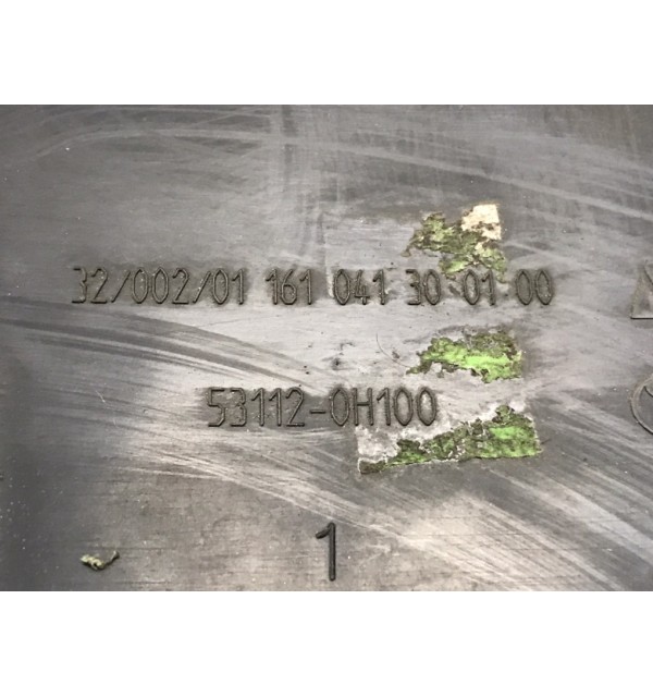 Бампер передний бу для Toyota Aygo  1.0 i,  2013 г.