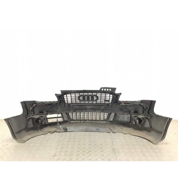 Бампер передний бу для Audi A4 B7 2.0 TDi,  2007 г.