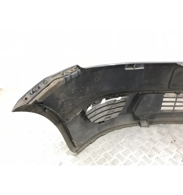 Бампер передний бу для Ford Fiesta 5 1.4 i,  2005 г.