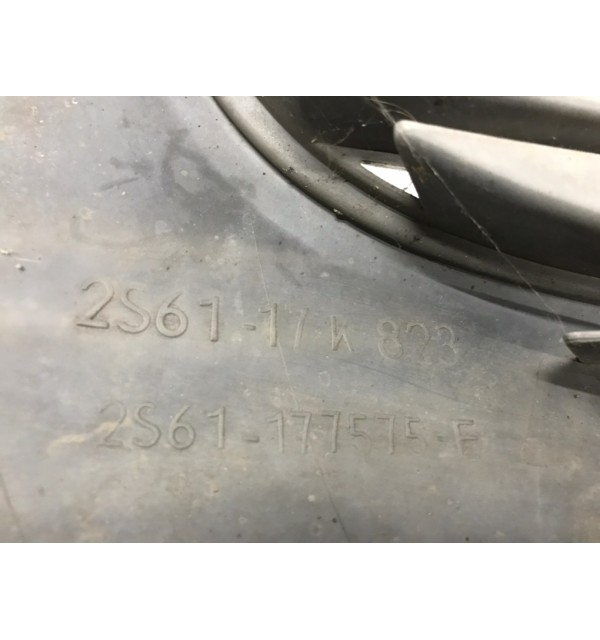 Бампер передний бу для Ford Fiesta 5 1.4 i,  2005 г.