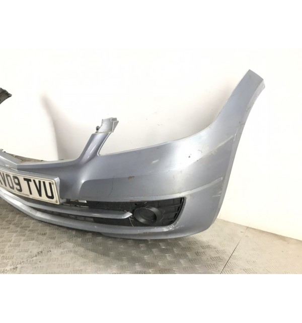 Бампер передний бу для Mercedes A W169 1.5 i,  2009 г.