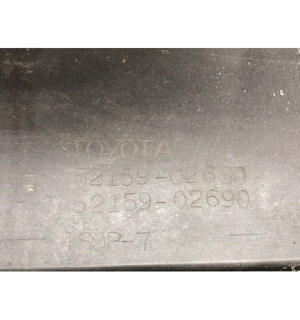 Бампер передний бу для Toyota Auris  2.0 D-4D,  2009 г.