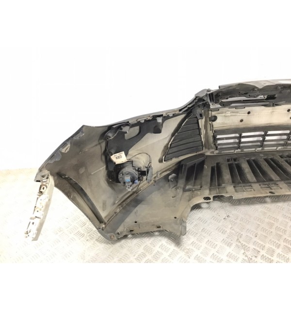 Бампер передний бу для Ford Focus 3 1.6 TDCi,  2012 г.