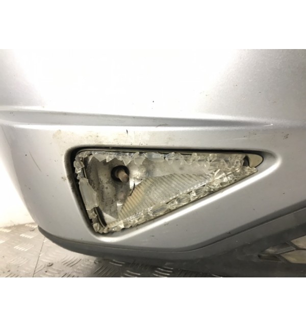 Бампер передний бу для Honda Civic 8 1.8 i,  2007 г.