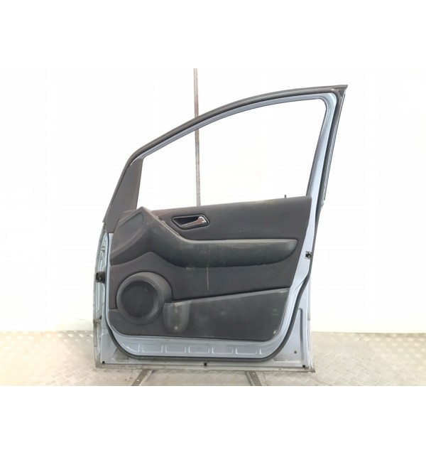 Дверь передняя правая бу для Mercedes A W169 2.0 CDi,  2009 г.