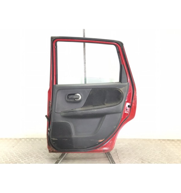 Дверь задняя правая бу для Nissan Note E11 1.5 DCi,  2007 г.