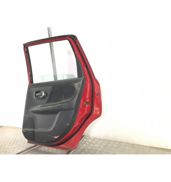 Дверь задняя правая бу для Nissan Note E11 1.5 DCi,  2007 г.