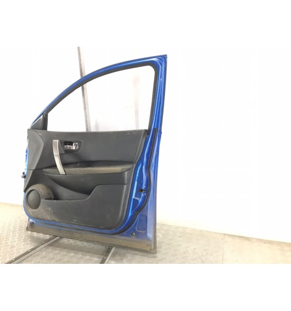 Дверь передняя правая бу для Nissan Qashqai  1.5 DCi,  2009 г.