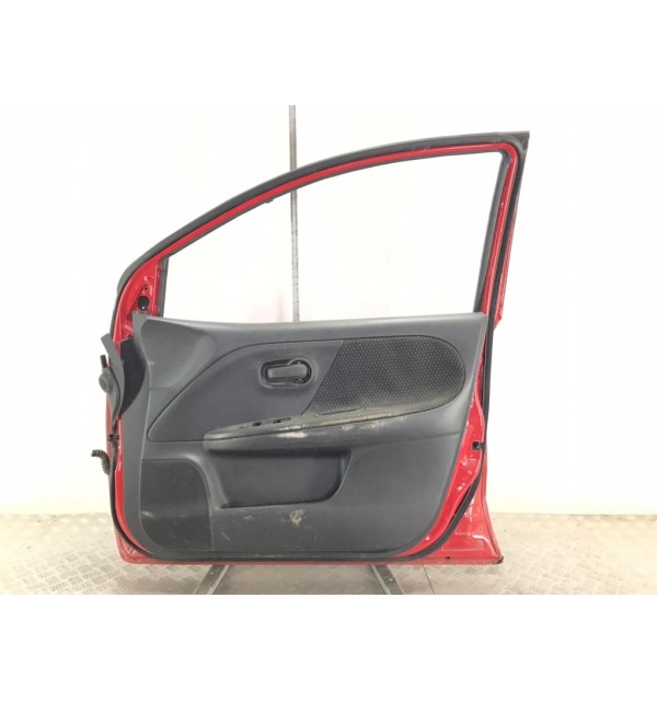 Дверь передняя правая бу для Nissan Note E11 1.5 DCi,  2007 г.