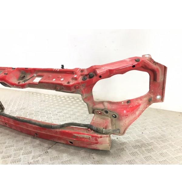 Панель передняя (телевизор) бу для Opel Combo C 1.3 CDTi,  2010 г.