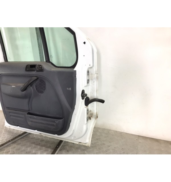 Дверь передняя левая бу для Ford Transit Connect  1.8 TDCi,  2011 г.