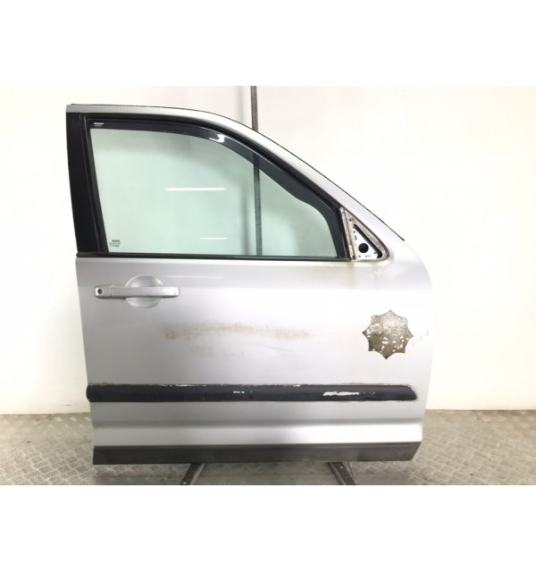 Дверь передняя правая бу для Honda CR-V  2.0 i,  2005 г.