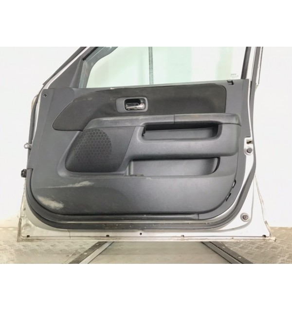 Дверь передняя правая бу для Honda CR-V  2.0 i,  2005 г.