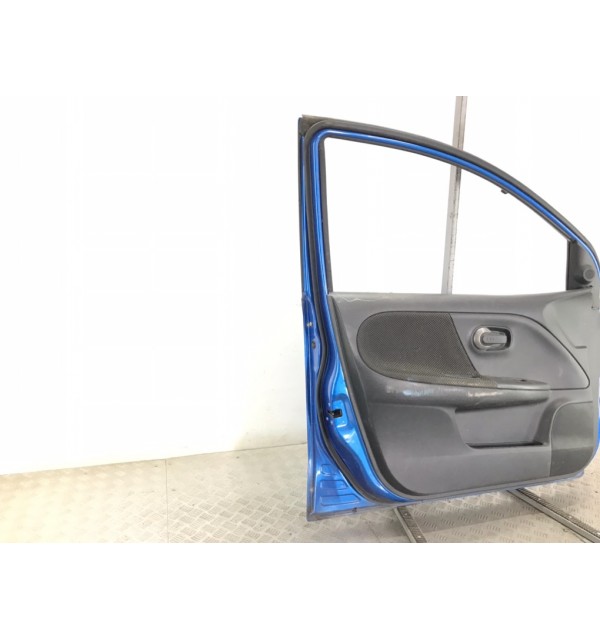 Дверь передняя левая бу для Nissan Note E11 1.5 DCi,  2006 г.