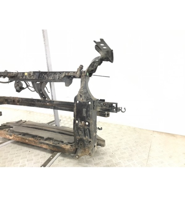 Панель передняя (телевизор) бу для Nissan Qashqai  1.5 DCi,  2009 г.