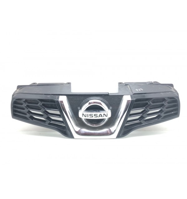 Решетка радиатора бу для Nissan Qashqai  1.5 DCi,  2010 г.