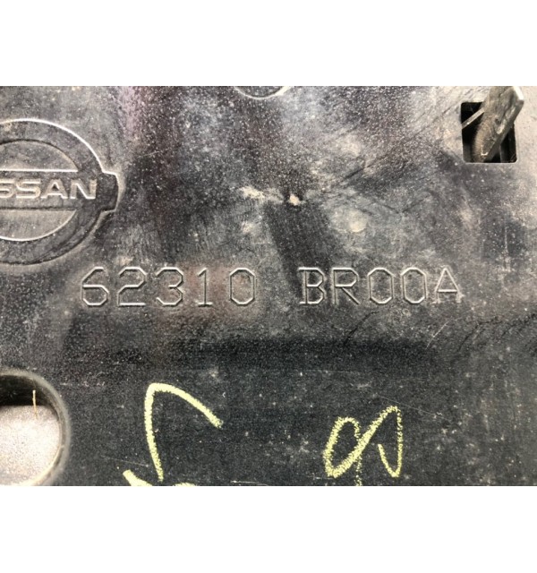 Решетка радиатора бу для Nissan Qashqai  1.5 DCi,  2010 г.